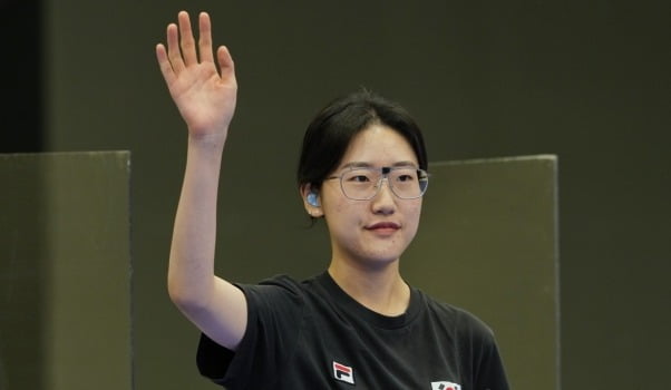 真就最已阵？斯洛特：我对现有阵容很满意 利物浦今天不太可能签新援