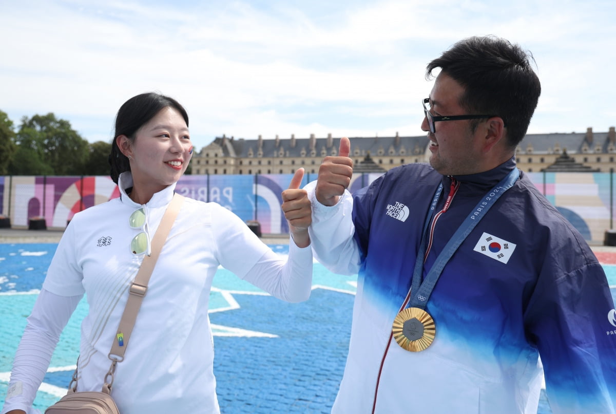 天空体育预测本轮英超：曼城2-2热刺，伊普斯维奇0-0曼联