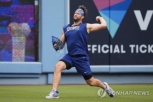 “我才刚热身，你就已经累吐了”，盘点NBA历史5大体力怪