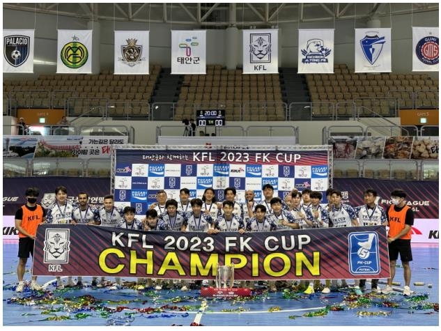 ⚽意甲战报：赖因德斯献制胜球，莱奥伤退，米兰1-0力克维罗纳