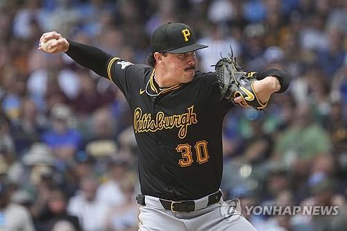 库里两次崴脚均90度扭曲：专家解析需1-6周康复 科尔称不算太严重
