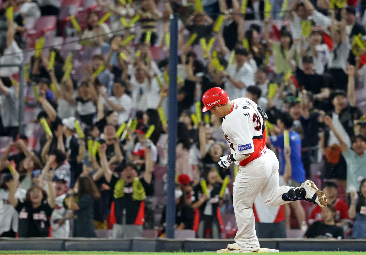 ⏳穆西亚拉轰出超级世界波 拜仁1-0领先圣保利