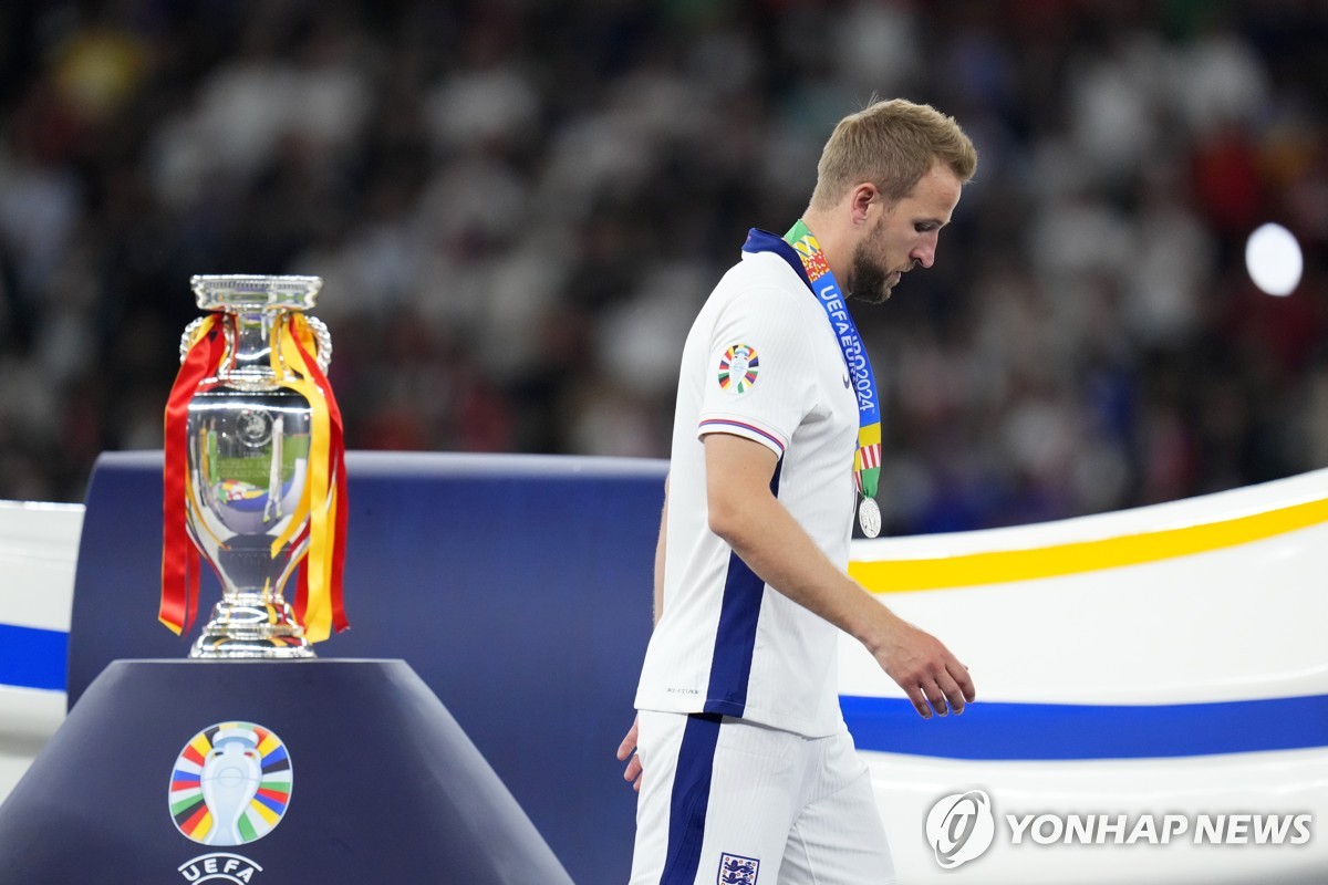 滕哈赫如何调整？曼晚：曼联vs南安普顿面临5个问题